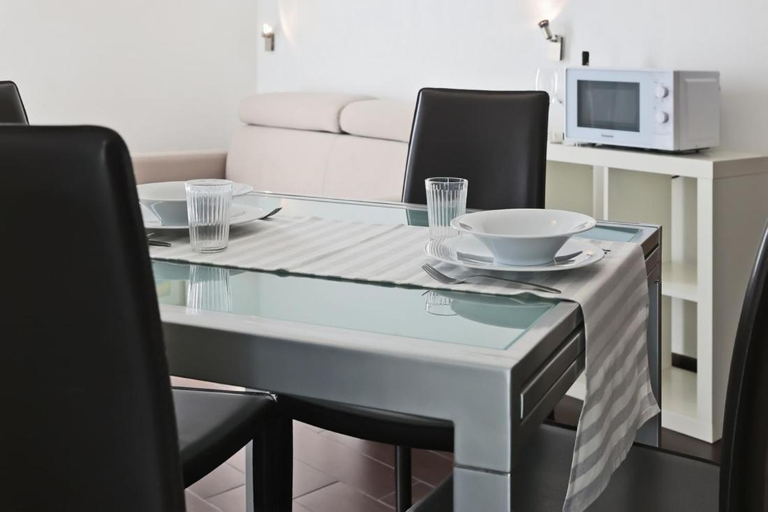Casa Vacanze Aurora Centro Rimini Exterior photo