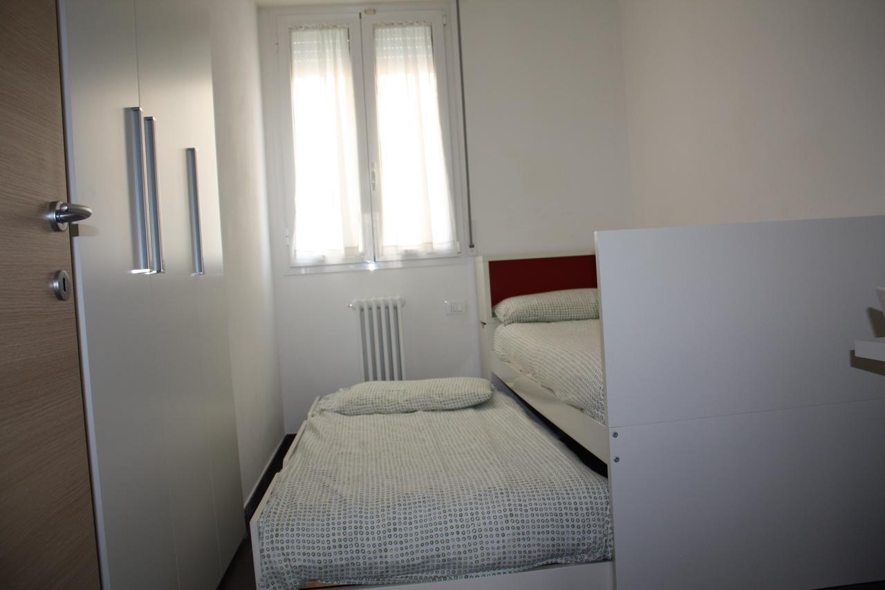 Casa Vacanze Aurora Centro Rimini Exterior photo